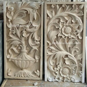 relief ukir batu putih