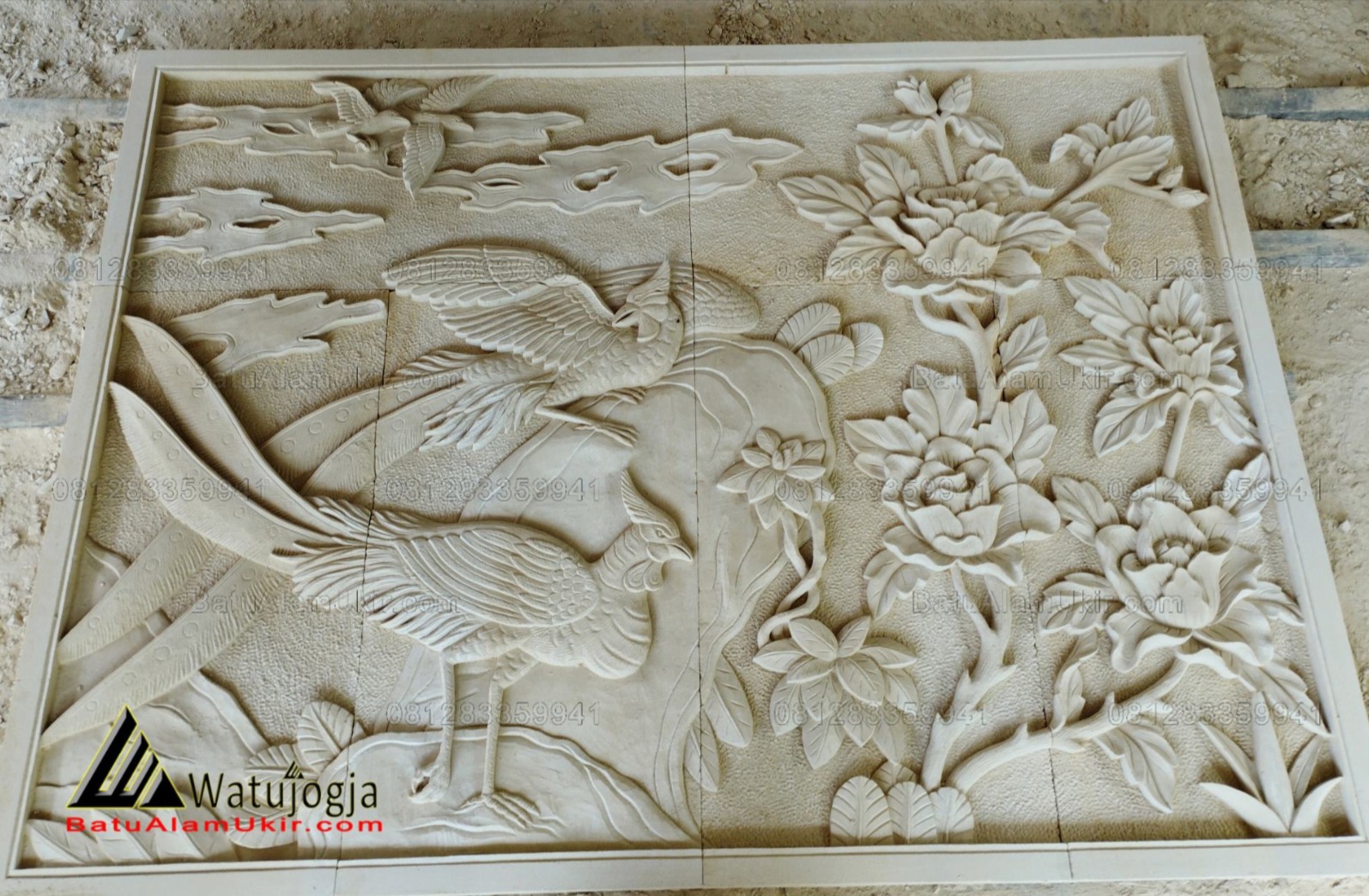 Relief Batu Alam Modern